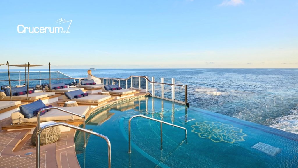 piscina de los barcos explora journeys crucerum